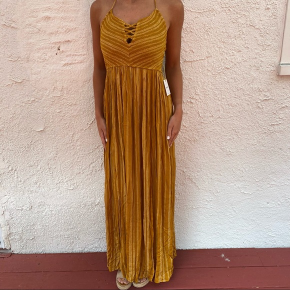 NWT Forever 21 Maxi Dress - Picture 2 of 9